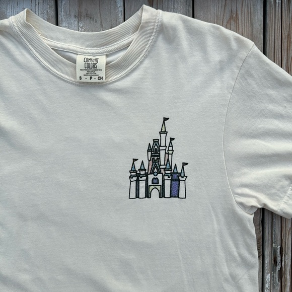 The Happiest Place on Earth Disney Tee - Picture 2 of 4